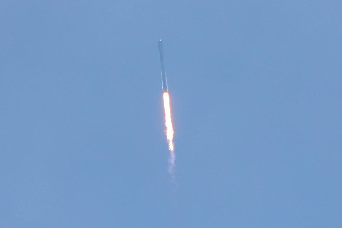 Falcon9 Orbcomm6 002A