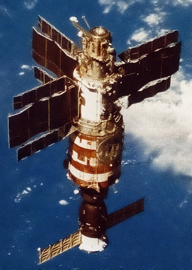Salyut 7 from Soyuz T 13